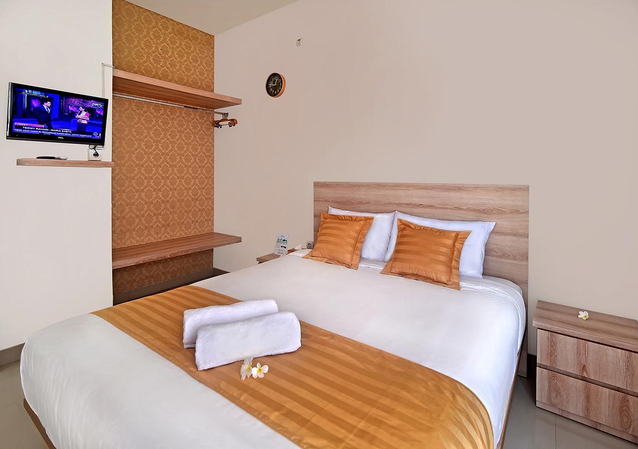 Wika Bali Beach House Jimbaran  Exterior photo